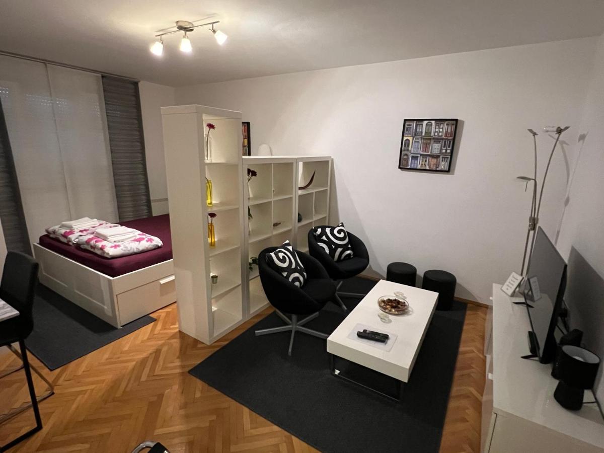 Apartman Melita Leilighet Rijeka Eksteriør bilde