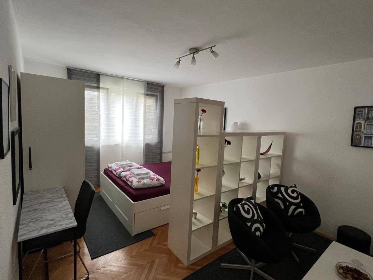 Apartman Melita Leilighet Rijeka Eksteriør bilde
